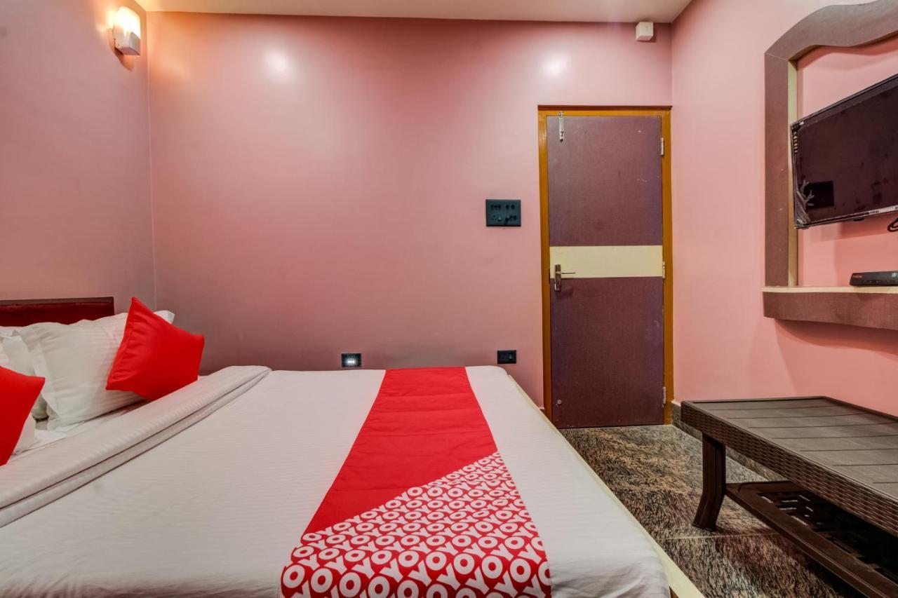 Oyo 16871 Anant Home Stay Shillong Eksteriør billede