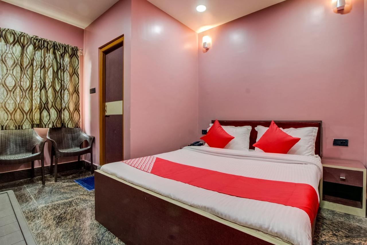 Oyo 16871 Anant Home Stay Shillong Eksteriør billede