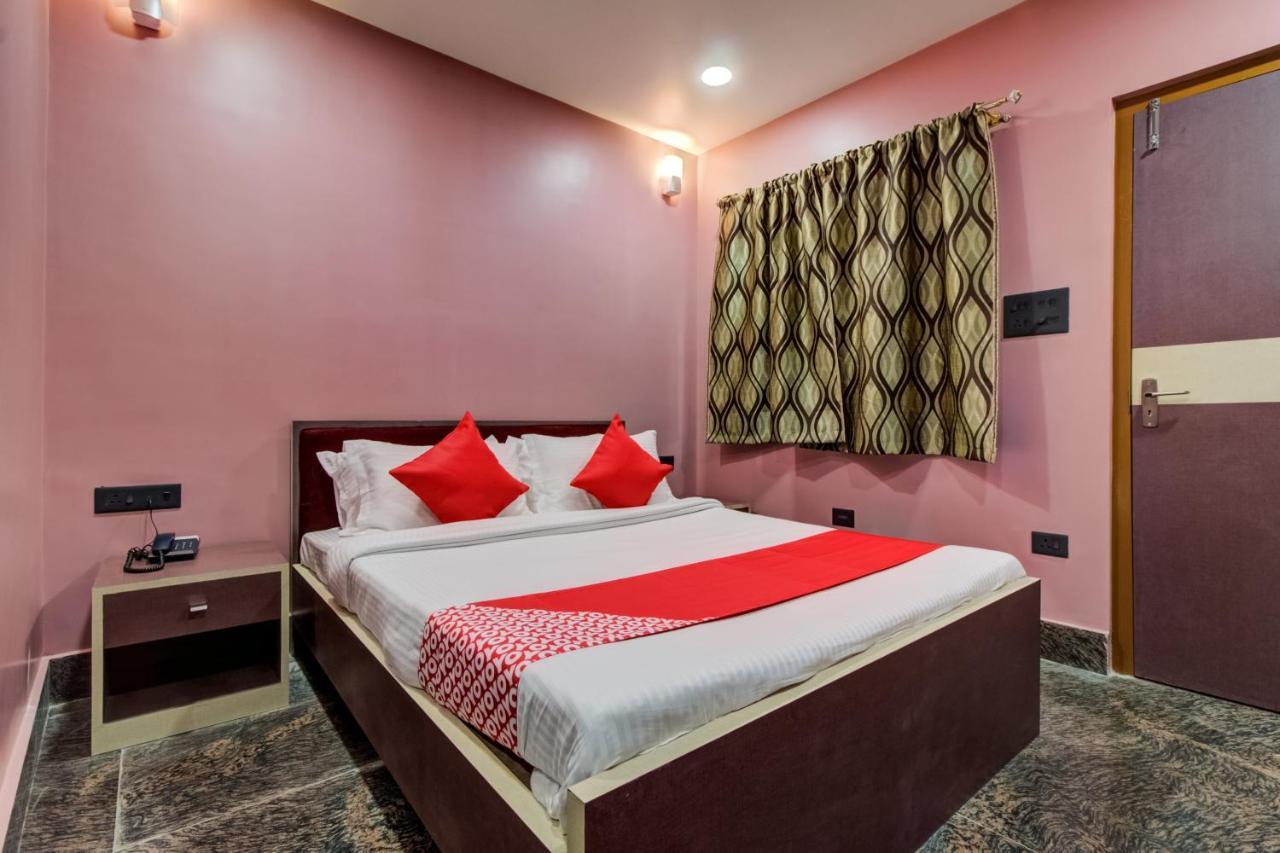 Oyo 16871 Anant Home Stay Shillong Eksteriør billede